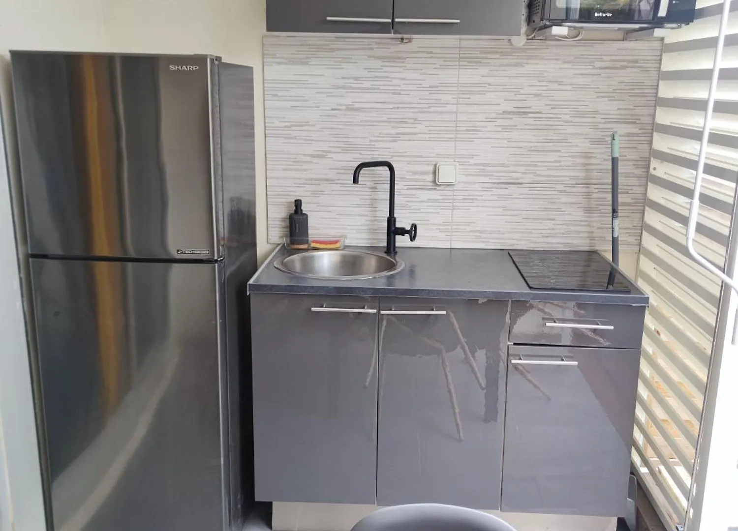 Grey Diamond Studio Le Diamant